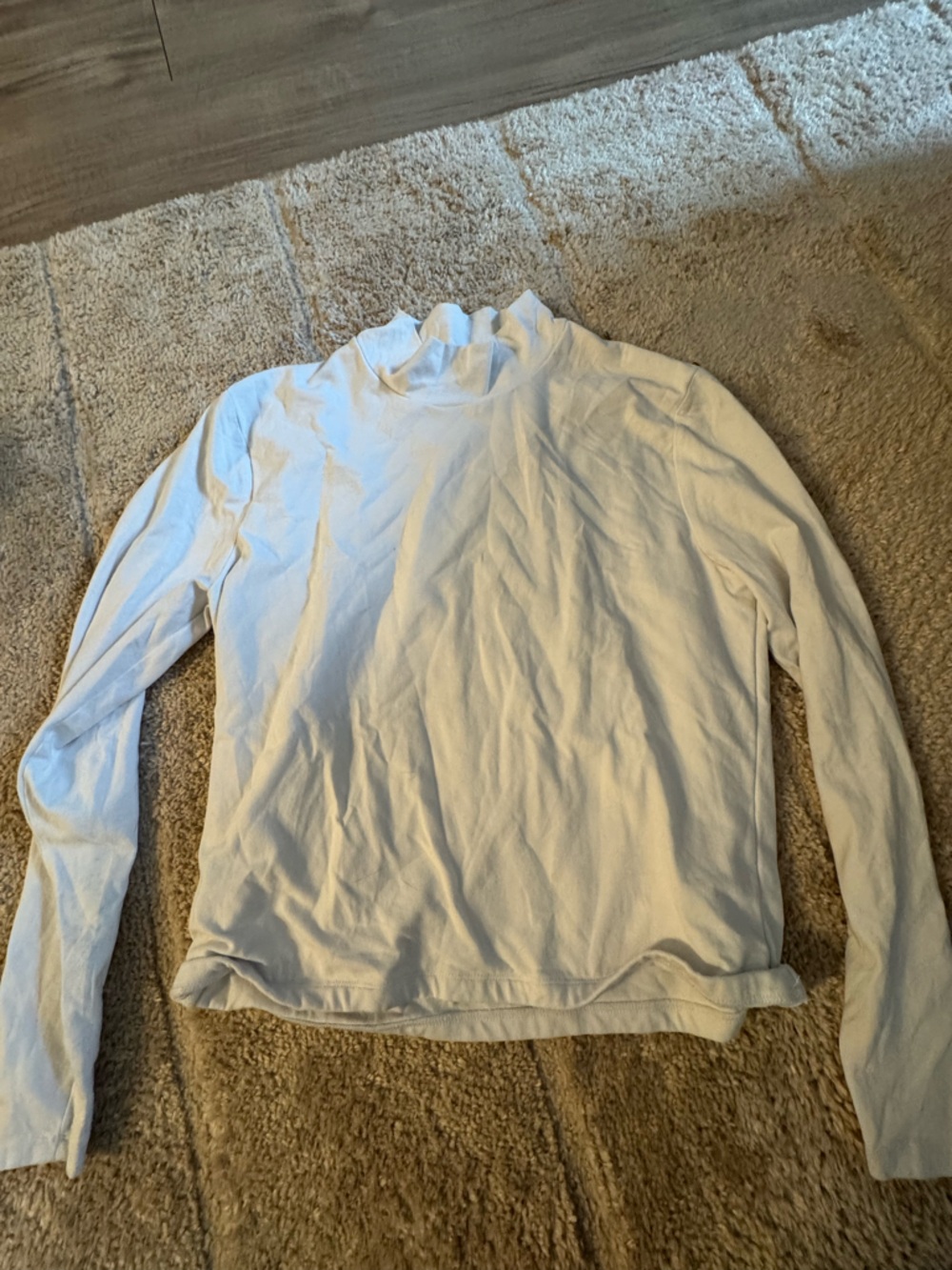 Abercrombie & Fitch White Crewneck Long Sleeve Tee